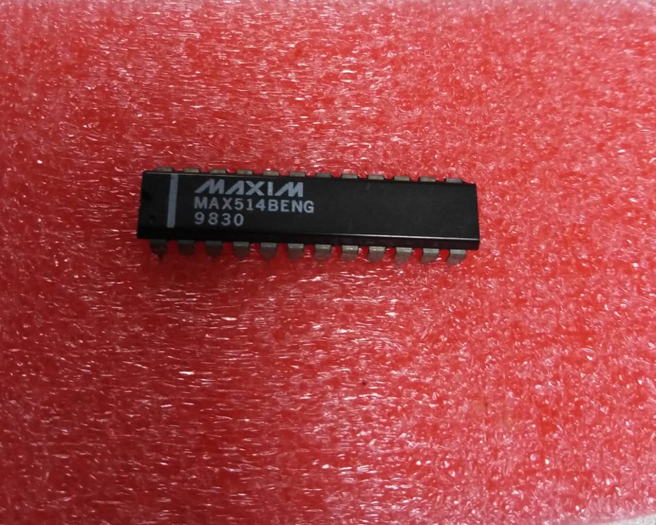 MAX514BCNG  MAX514ACNG   MAX514BENG进口拆机测试好保证质量