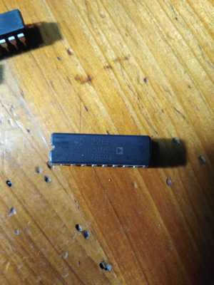 AD7226BQ  AD7226AQ  原装进口拆机 保证正品