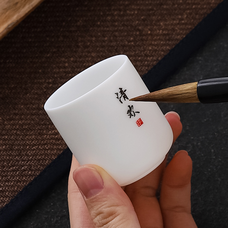 手绘羊脂玉德化白瓷功夫茶杯