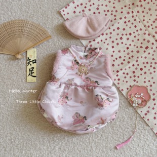 三小朵2958【马上有钱】女宝新年加绒新中式包屁粉色可爱哈衣