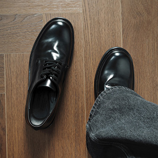 TBOF【基础款】马臀皮褶皱德比鞋 商务休闲皮鞋 布雷克内缝固特异