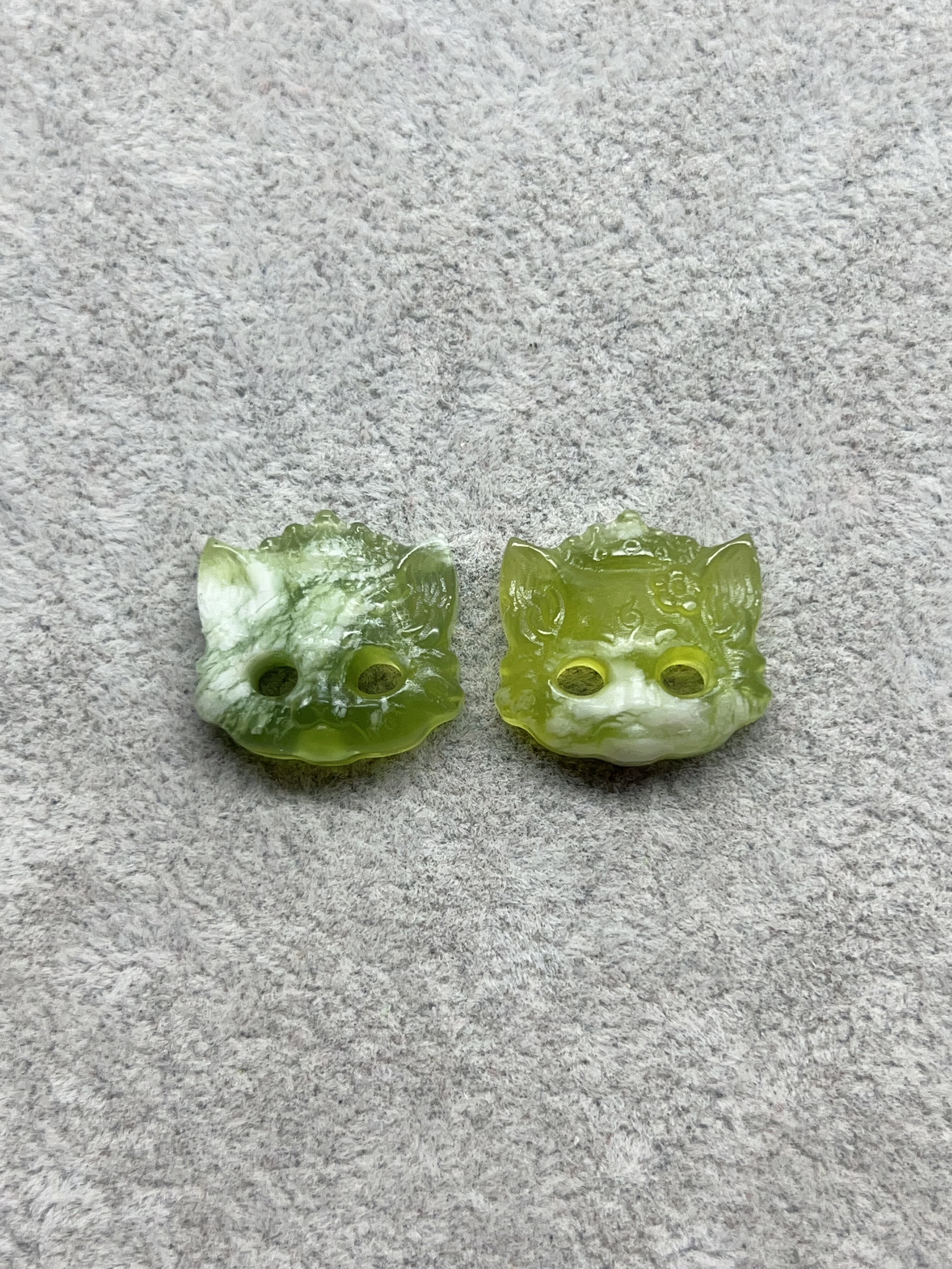 新天然岫玉猫猫耳环青提奶盖蝴蝶水墨扇子保真岫玉青提方扣耳饰