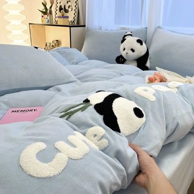 冬季加厚双面牛奶绒床上四件套熊猫刺绣珊瑚绒被套罩保暖绒三件套