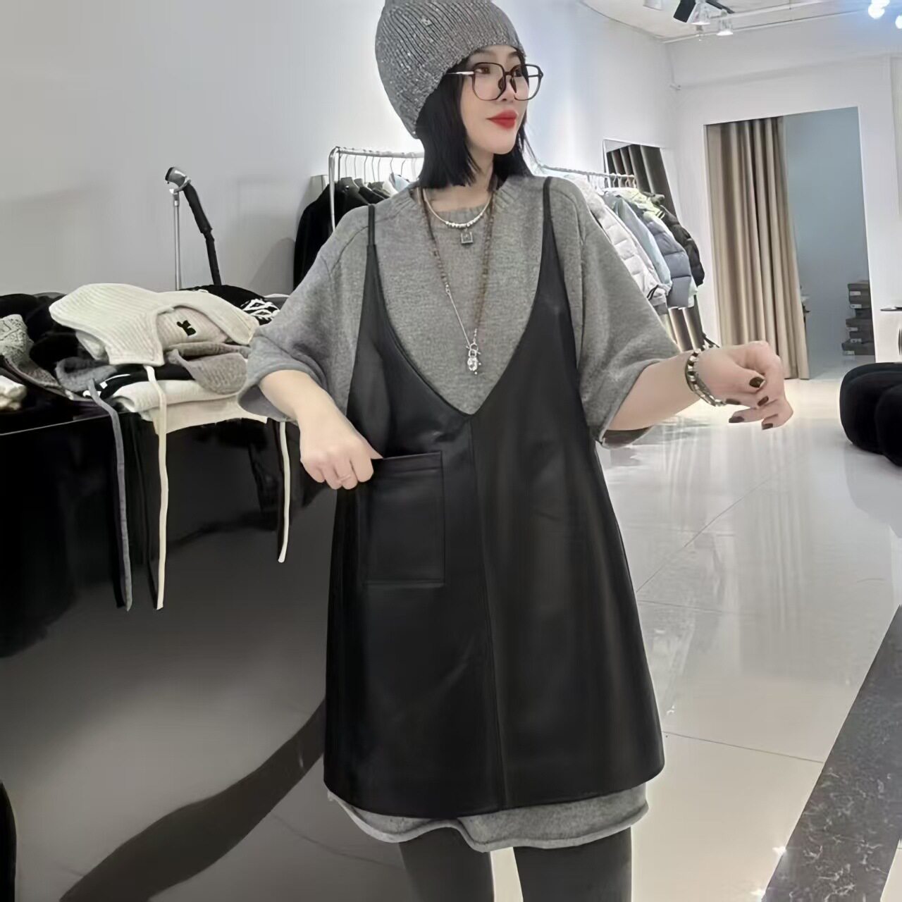 欧货2025秋冬新款真皮连衣裙