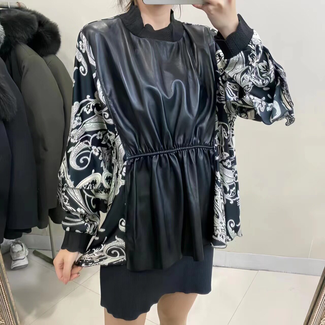 真皮小衫女2025新款拼接荷叶边时尚打底衫绵羊皮宽松显瘦上衣