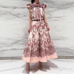 新款 女广州连衣裙 2025澳洲立领荷叶边上衣高腰立体裙摆半裙套装