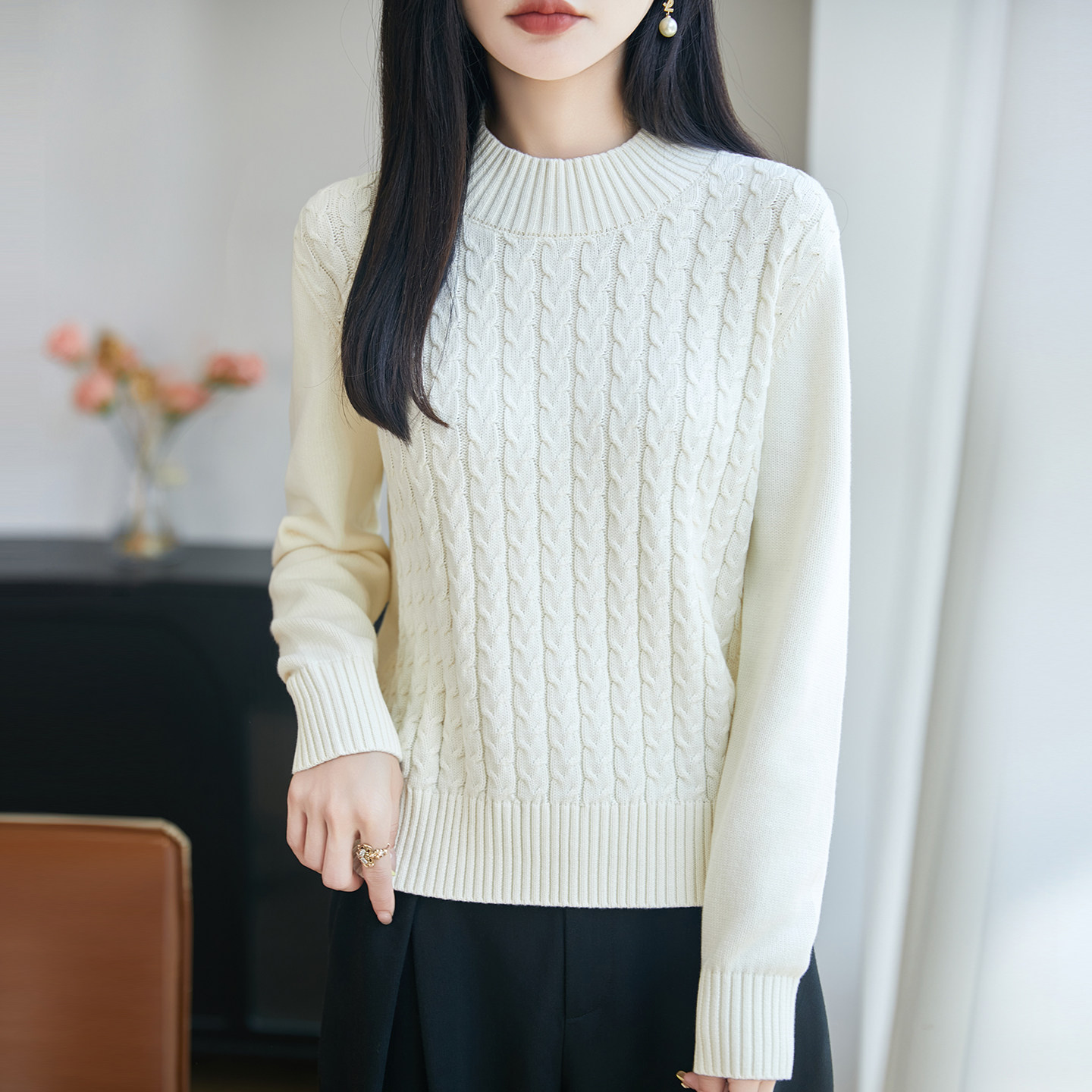 纯棉圆领针织衫女长袖百搭保暖打长袖T恤