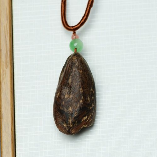 天然文莱真沉香吊坠女士项链挂件