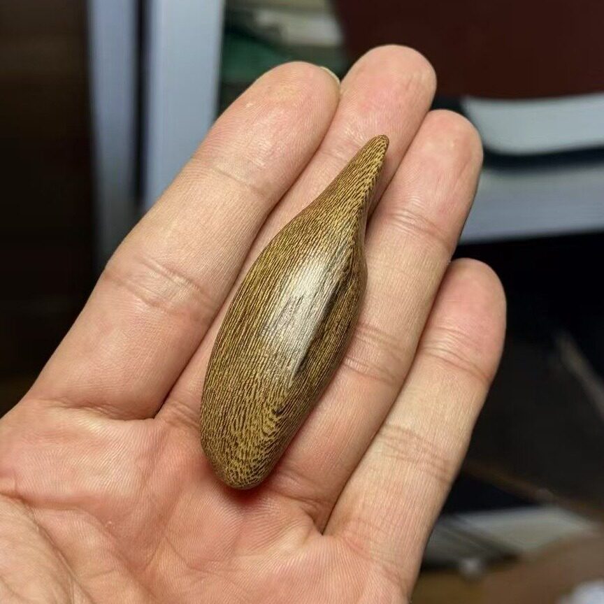 天然菩萨棋沉香吊坠真品项链挂件