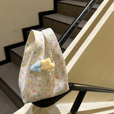 kitty猫手腕包女高级感小众设计百搭多巴胺便携手提包大容量