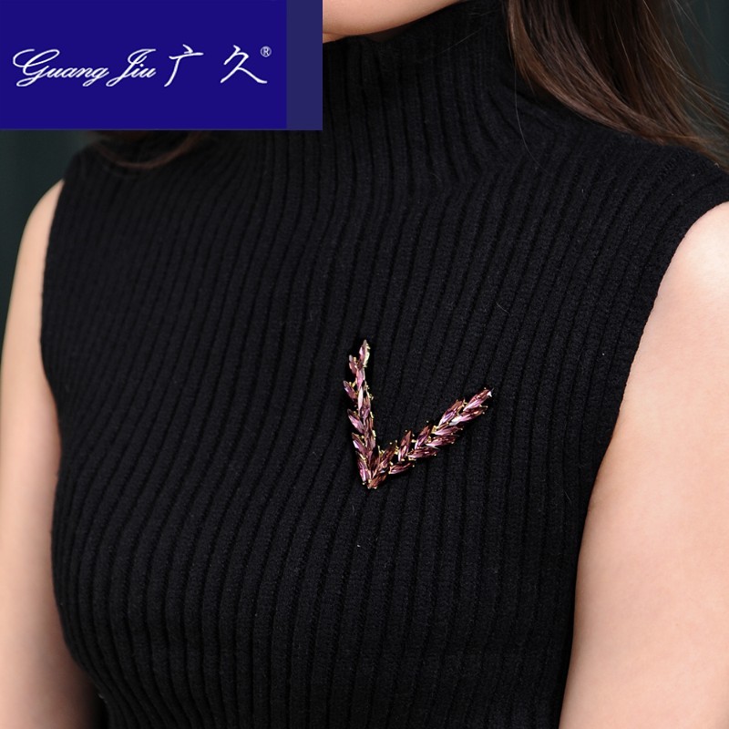 广久A2施华水晶胸针女胸花简约配饰韩国可爱百搭气质大气别针扣