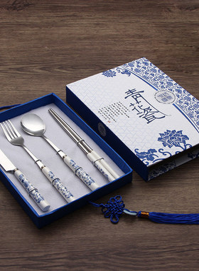 Blue and White Porcelain Tableware Chinese Gift Souvenir set