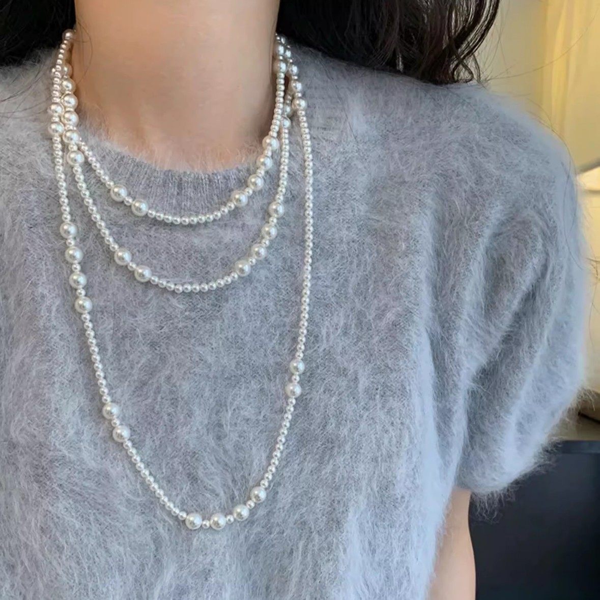 香港潮牌多层叠戴仿强光珍珠项链女款2025新款长款毛衣链轻奢高级,女装/女士精品,羊绒衫,淘宝优惠券,粉丝福利购,淘宝优惠卷