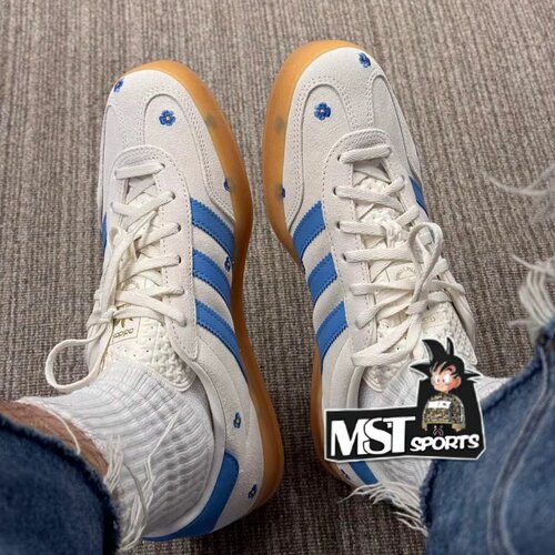 Adidas三叶草小花T头系带板鞋