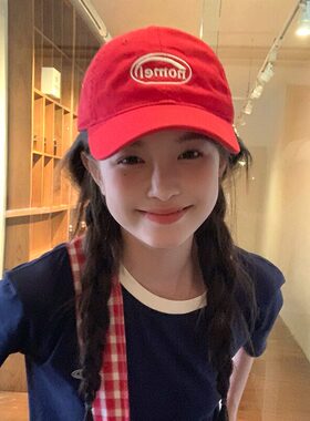 2025年春夏新款韩国ins红色棒球帽子女夏季大头围显脸小鸭舌帽潮
