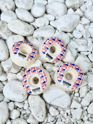 Kizzles Wheels 52mm 102A 高硬度滑板轮子街式轮