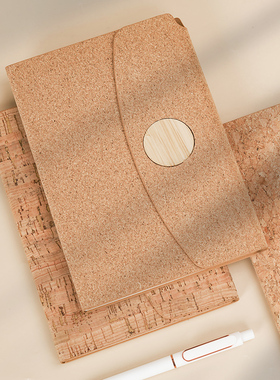 环保软木笔记本本子新款A5创意绿色PU磁吸扣商务记事本企业定制可印LOGO教师节送礼办公会议记录本麦秸日记本