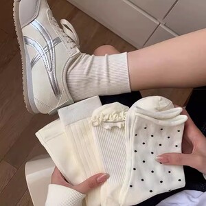 奶白色中筒袜春夏百搭纯色堆堆袜长袜韩版波点木耳边月子袜女