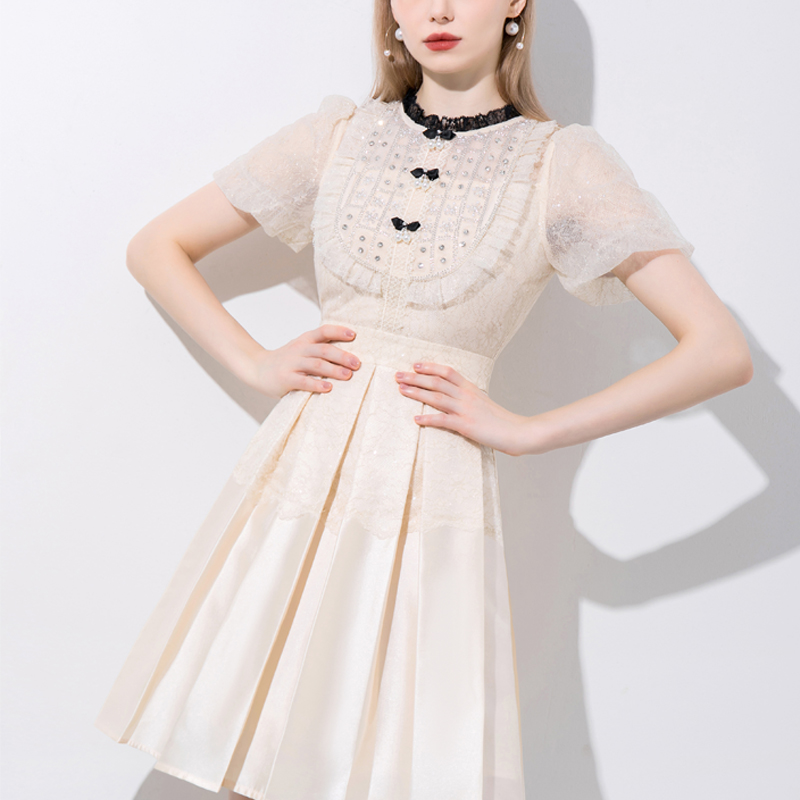 原创设计显收a字短裙子夏季2024新款高端精致收腰梨形身材连衣裙