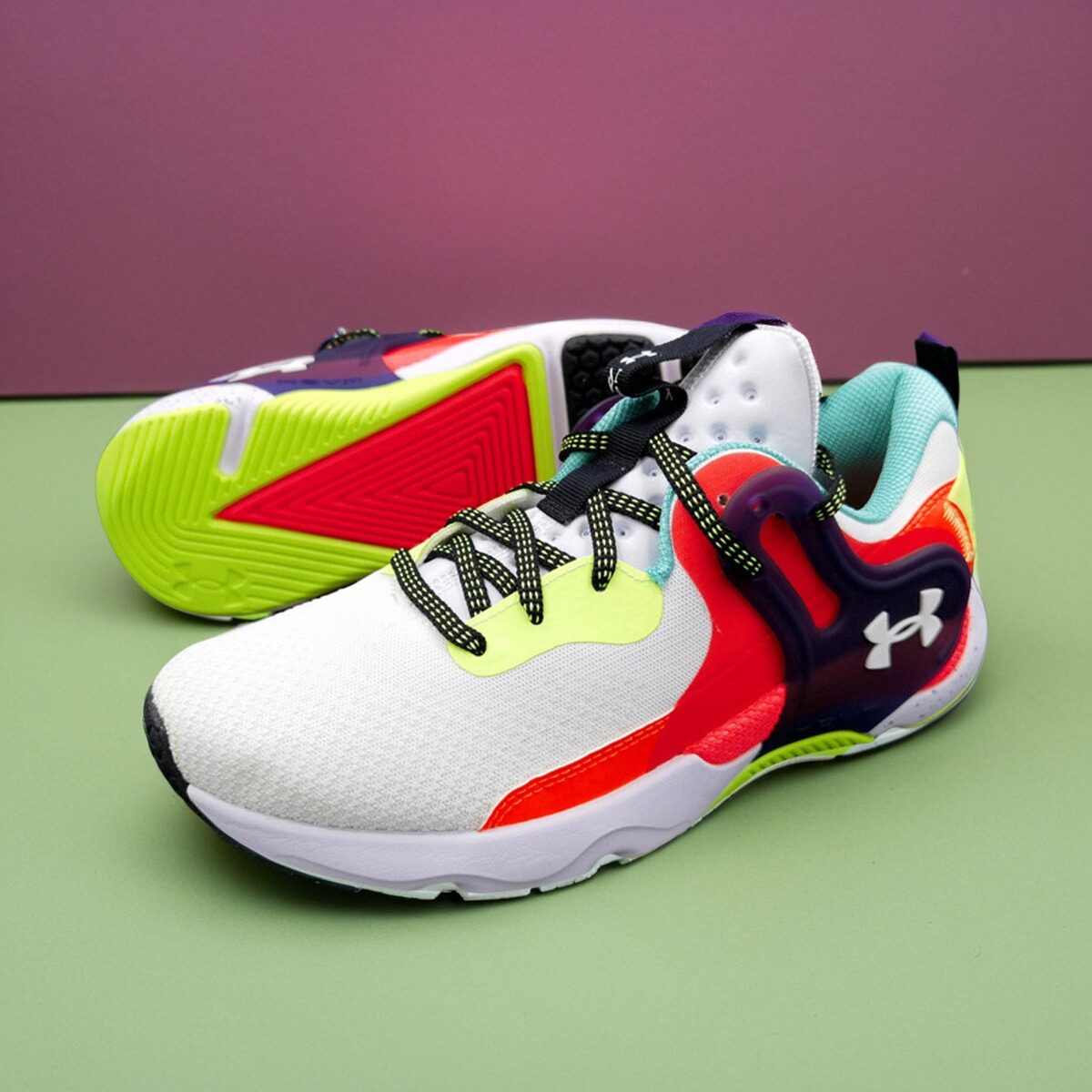 安德玛 UA HOVR Apex 3 男子透气缓震健身运动休闲训练鞋 3024271