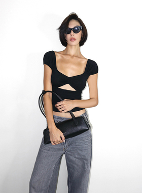 【5折】黑色性感镂空修身弹力短袖t恤女夏泡泡袖短款打底上衣