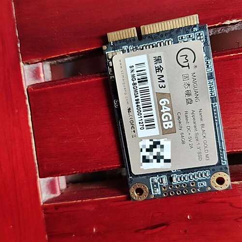 维修麦光黑金M3 64GB mSATA固态硬议价