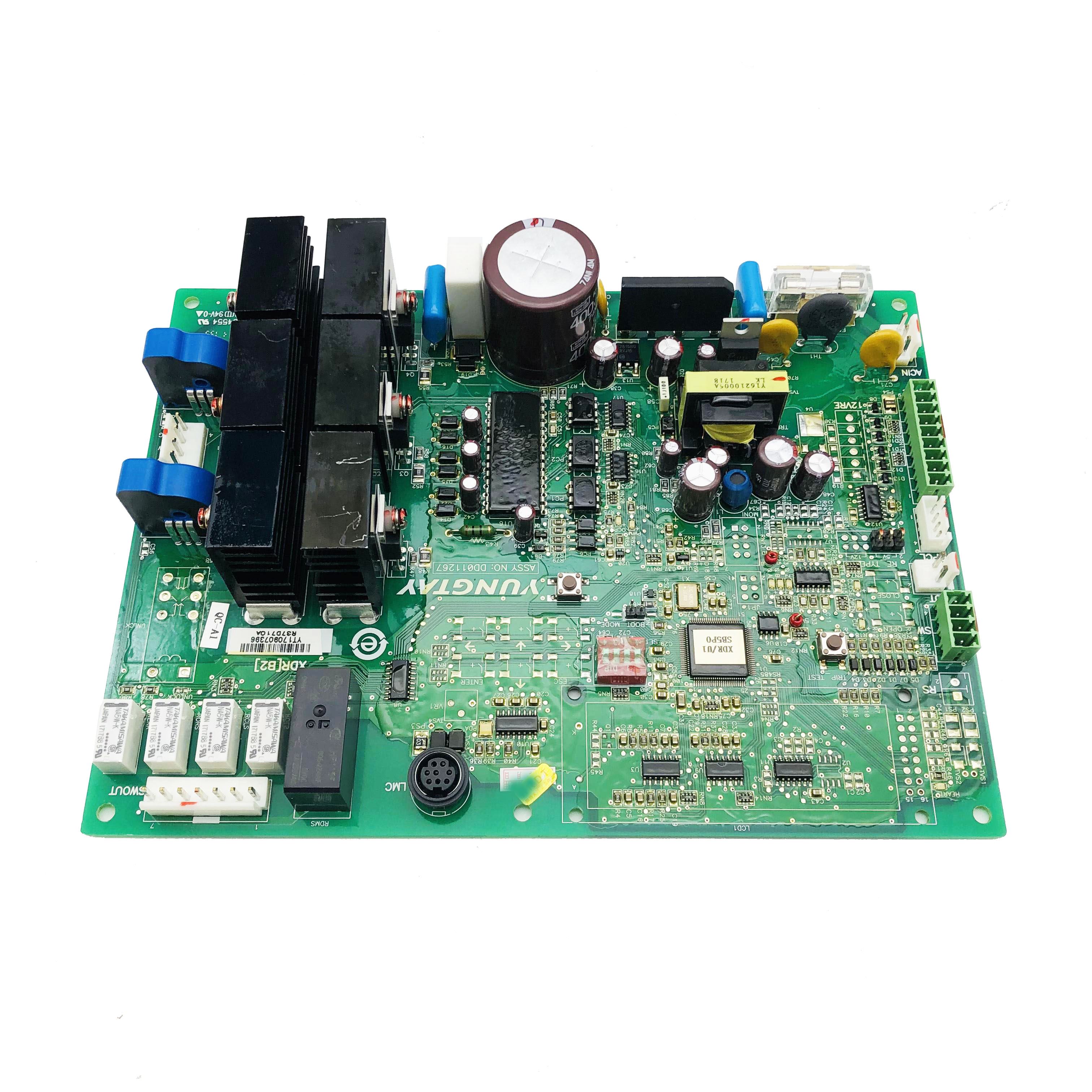 全新 永大电梯门机板dd011267 永大xdr(b2)(b1)dc007592 质保一年