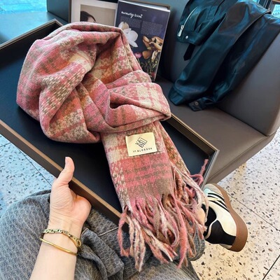LULU山羊绒围巾拼色格子百搭披肩