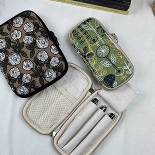 布邑刺绣笔包四支装笔套三支装钢笔套文具收纳包清新便携拉链笔袋