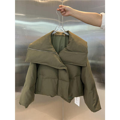 羽绒服2024女款极简风大翻领加厚面包服鹅绒内胆短款欧货白鹅绒