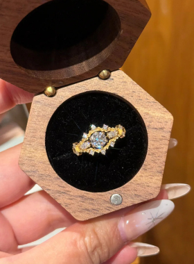 vintage中古枝叶缠绕镀金戒指小众高级感万缕藤蔓手饰锆石钻戒女