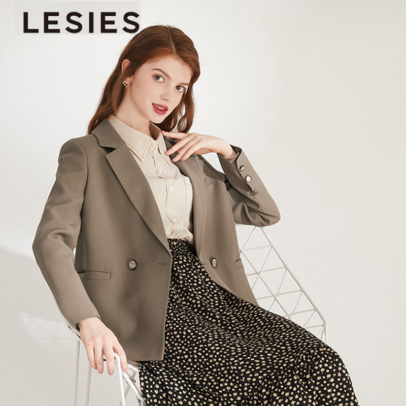 ls开头品牌女装有哪些( 女装品牌l开头的英文 还有d )-第1张图片-潮百科