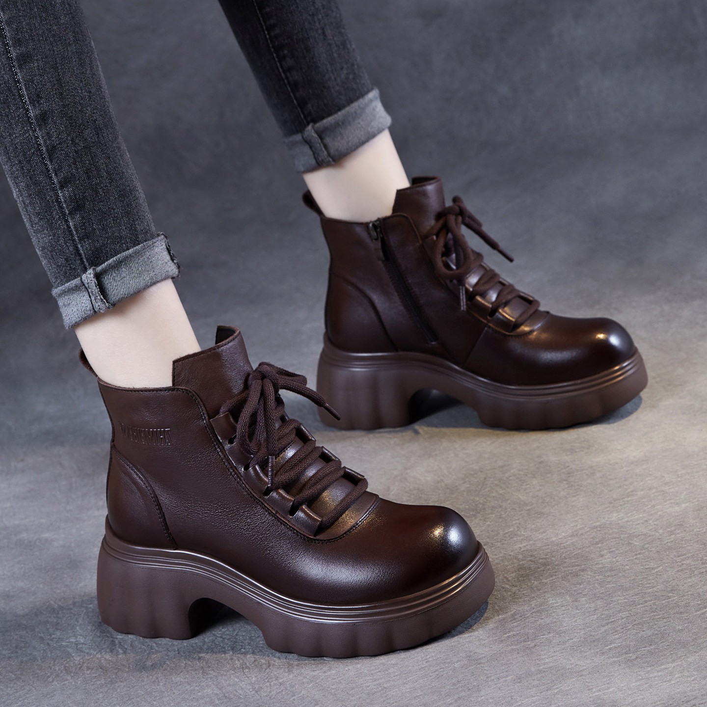 牛皮时尚新款百搭厚底增高短靴女款软底真皮2026春季女士马丁单靴