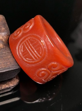 天然藏区回流老玛瑙雕花扳指