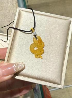 黄玉髓冰透蛇吊坠生肖本命年吊坠