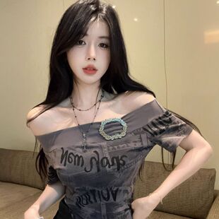 网红抖音直播衣服女款主播服装上镜性感露肩一字领超仙气质上衣春