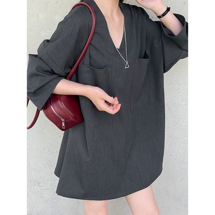 强明女装 2618 口袋设计高级感上衣 高货V领连衣裙2025秋宽松版