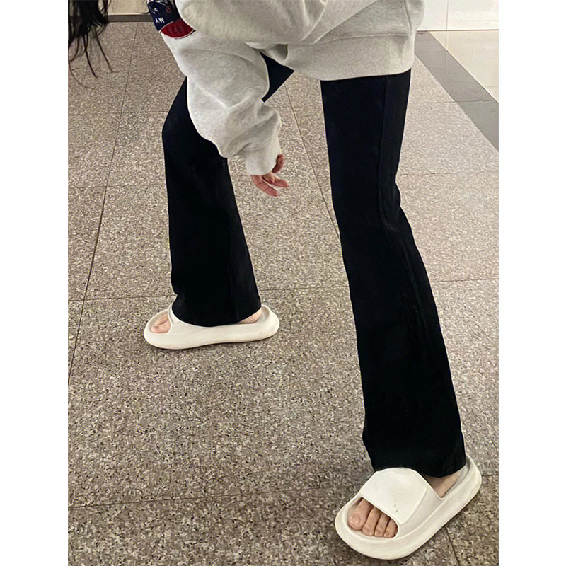 大码黑色微喇牛仔裤女秋冬加绒胖妹妹mm高腰弹力显瘦梨形身材裤子