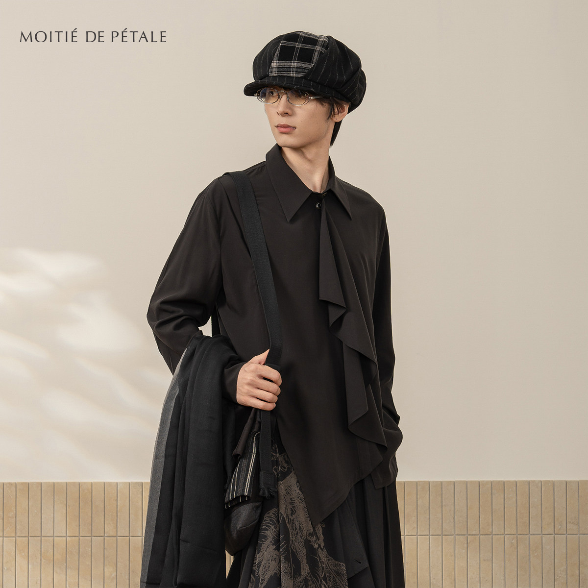 半片花瓣「荷叶」不规则荷叶边领巾黑衬衫 休闲文艺设计感长袖,男装,衬衫,淘宝优惠券,粉丝福利购,淘宝优惠卷