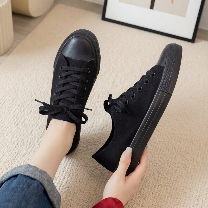 全黑帆布鞋女黑色圆头交叉绑带休闲鞋百搭低帮系带平底工作男女鞋