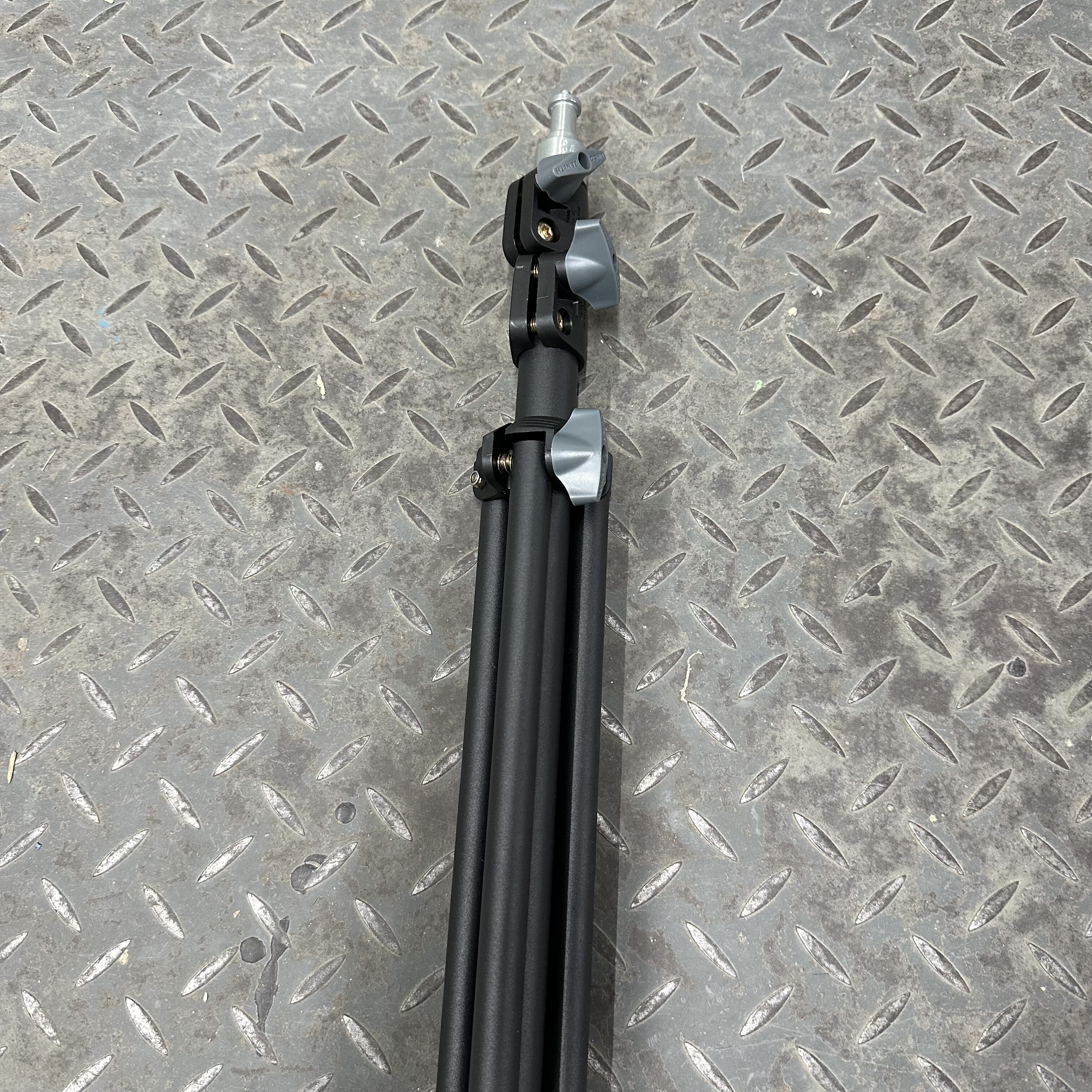 高脚支架 总高约2米