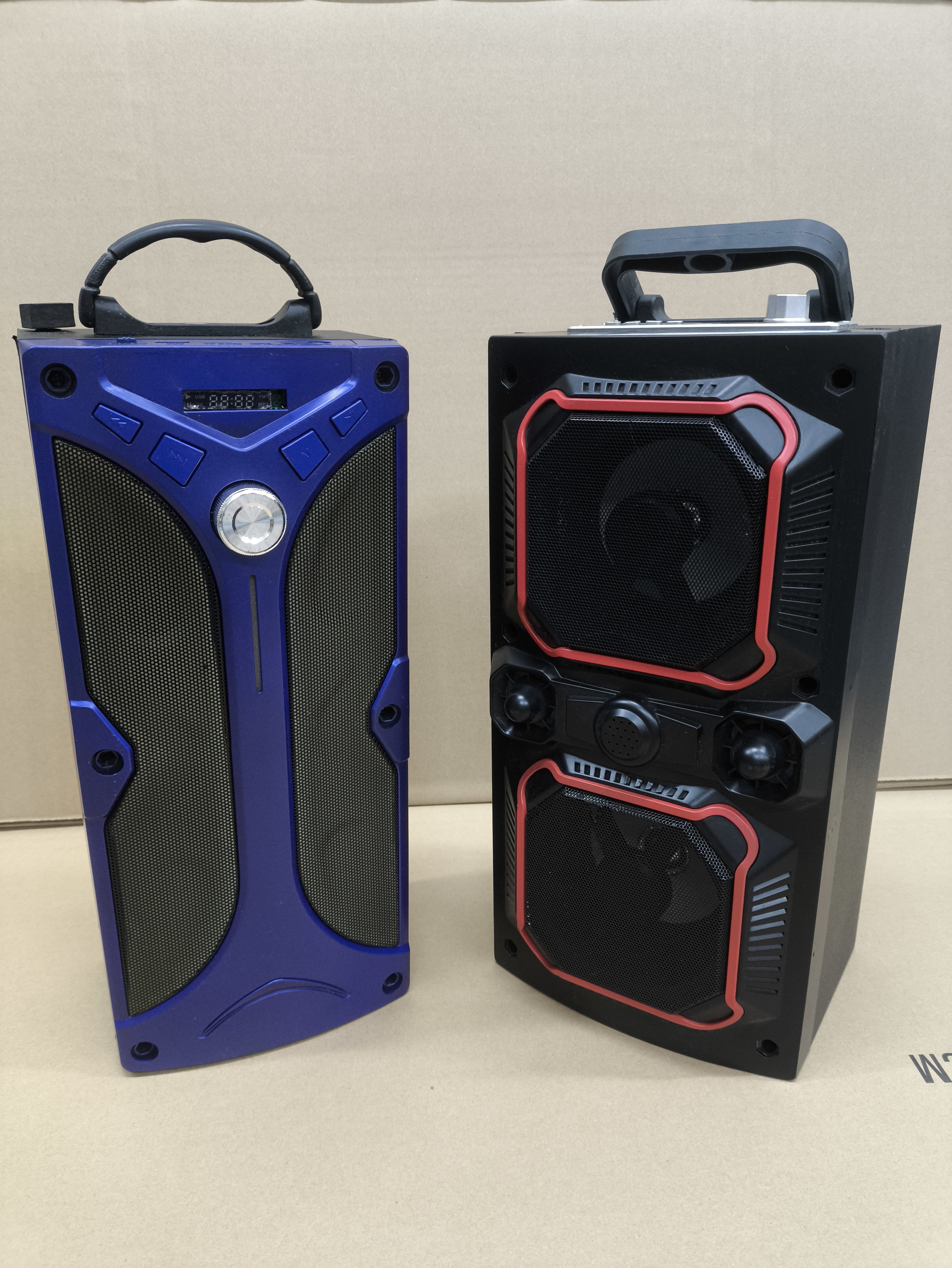 手提蓝牙音箱16X12X36 款式随机 不包好坏 diy研究
