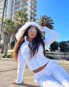iamgia欧美辣妹修身短款外套拆卸帽保暖羽绒服连帽时尚百搭休闲服