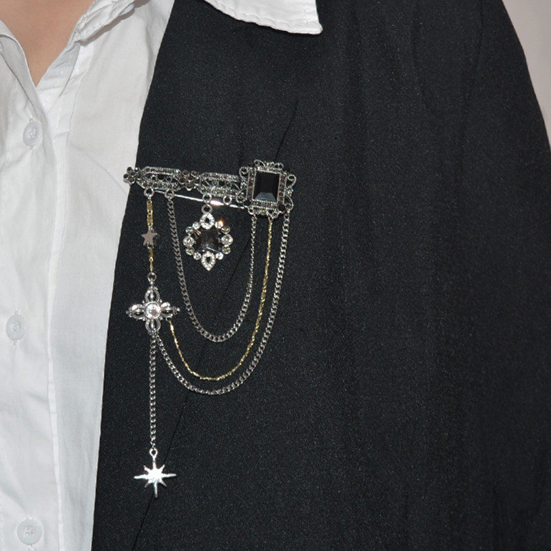 欧美金属复古巴洛克宝石流苏吊坠胸针男个性气质高档别针休闲配饰,饰品/流行首饰/时尚饰品新,胸针,淘宝优惠券,粉丝福利购,淘宝优惠卷