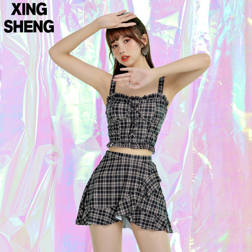 女夏复古小胸聚拢保守海边泳衣