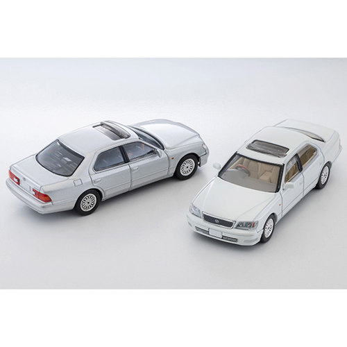 TLV车模N356c/d 1:64 丰田Celsior 10th纪念合金车模仿真模型收藏
