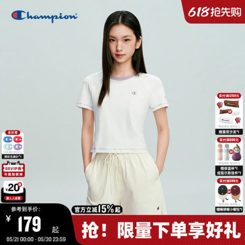 Champion圆领修身短袖T恤女款