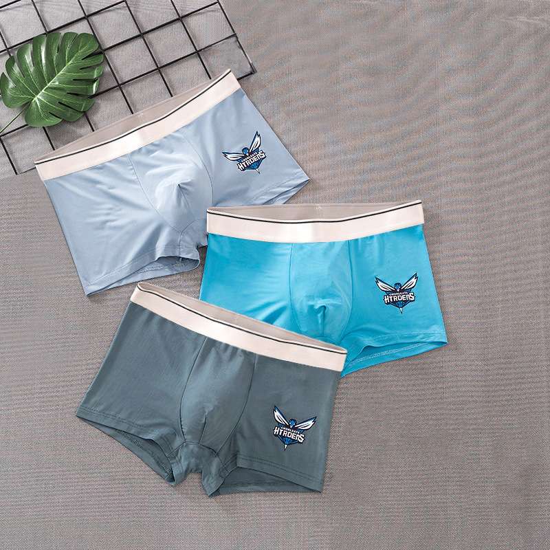 新款男士冰丝平角内裤无痕男青年潮男生夏季薄款四角短裤厂