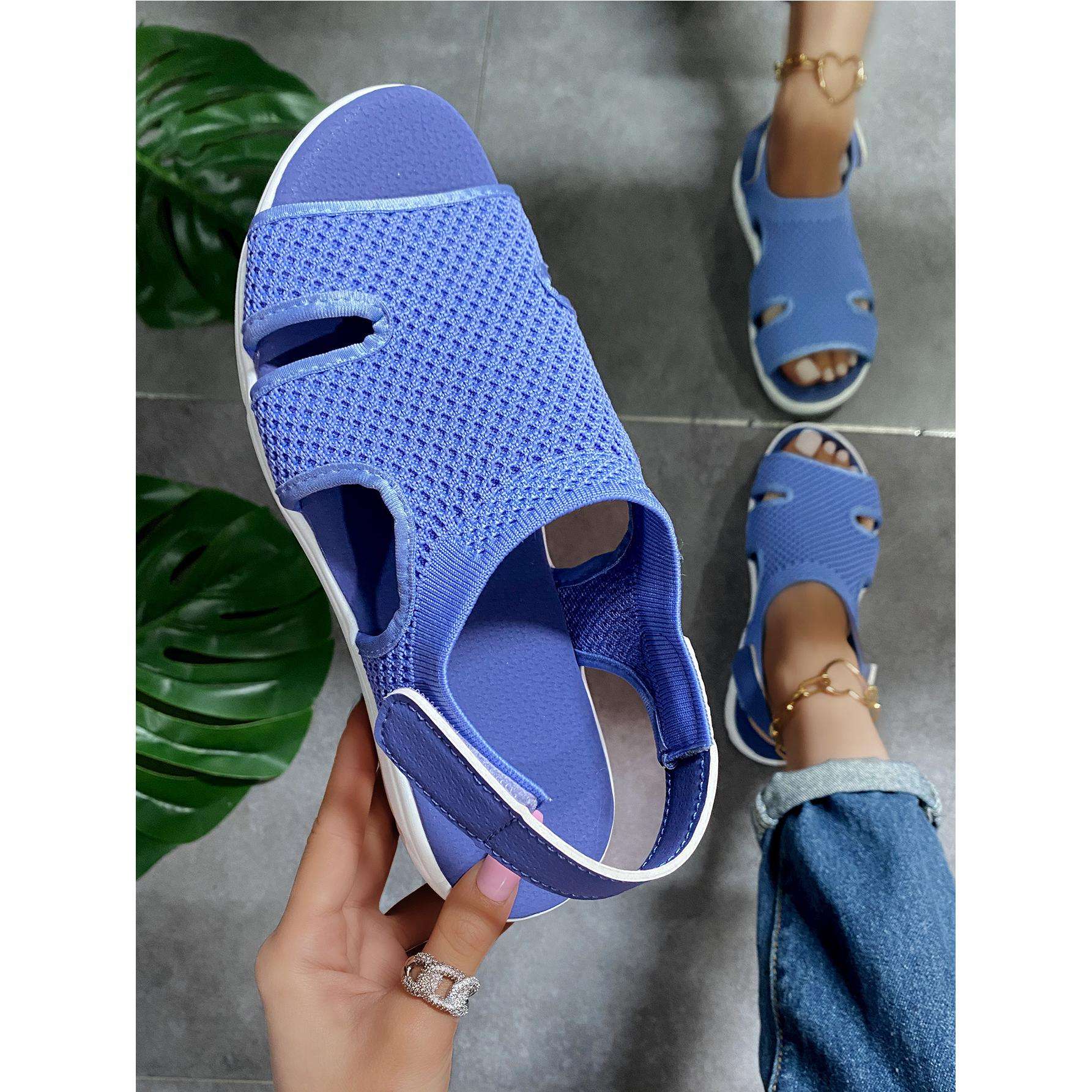 现货2021秋季鱼头休闲魔术贴时装凉鞋平底女鞋产地货源6色大码