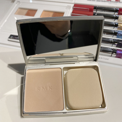 专柜RMK新版轻透无重粉饼空气
